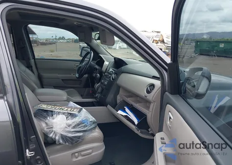 2014 Honda Pilot Touring z USA, uszkodzony, nr VIN 5FNYF4H90EB033259